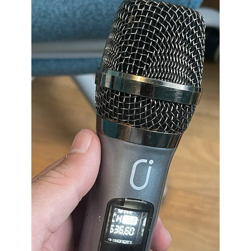 uhf wireless microphone , Good Condition